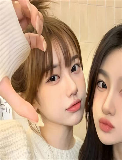 许茂和他的女儿们制作内幕：投资制作的背后故事 感受艺术创作的无限可能